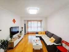 红郡雅苑 高楼层采光充足 小区新 交通便捷 满二