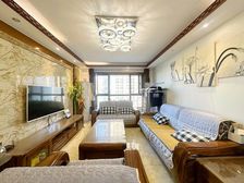 红郡雅苑 医疗配套成熟 满五 商业配套成熟 南北通透