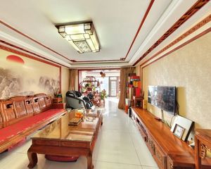 新宫西红门商圈绿林苑 三室一层有院 满五税少不临街 集中供暖
