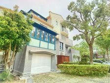 百平小院的三层别墅!都市中属于自己的静谧花园!!!