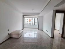 新城云樾玖璋 朝南 小三居 低容积 带电梯 满二 近医院天穆