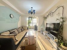 产权清晰 购物方便 满五 近医院 超低密度 临地铁