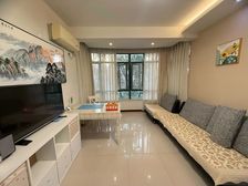 急推房源,近中央公园,开元地中海商业街旁,门口有轨电车