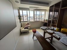 松江新城9号线旁,精装修顶楼复式,带大露台,有车位,民乐附属