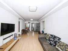 急.售赠送大阁楼!开好天窗小区中芯位置安静!价格好谈随时看