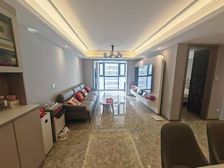 平高广场 体育中心地铁口 精装大三房 两卫全明 22年次新