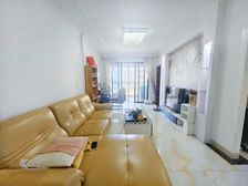 德威朗琴湾 商业配套齐全 中间楼层 精装可拎包入住 收藏