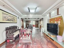 洋房三楼 带固定车位 采光好 飞机户型 有钥匙 位置好