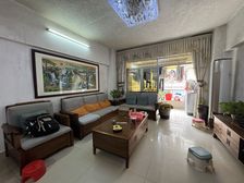 128平方4房靓楼层,带装修南向证过五年,56.8万