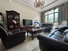 (新)联排 200 装修 南北花园150平 带地下室 带阁楼