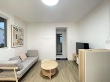 三江小区 新上双南2房 小区中心位置 边套全明户型 诚心卖