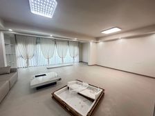 誉品大平层!一梯一户!依山傍水!闹中取静!上乘人居!