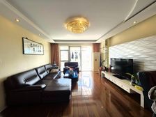 名庭花苑 交通便利 双卫格局 中间楼层采光好 南北通透