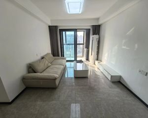 蓝鲸商业旁,上师大系次新房繁华地段,3房2卫拎包入住税费各付