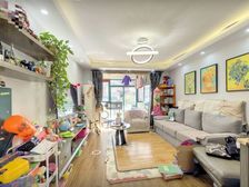 浦东高行紫翠苑南向精装三房 满五 底层带双阳台