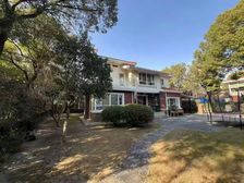 华城小面积独栋的蕞大花园!占地约1亩近夏都小镇