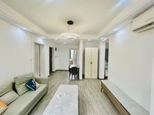 近醉白池地铁站 次新小区庐秀新苑 配套中心医院 南北通楼层好