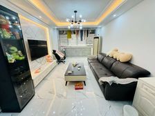 申和苑 刚需小三居 商业配套齐全 南北通透 高楼层视野无遮挡