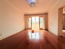 体育中心地铁站 飞机户型三房 看房有钥匙