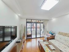 张江次新 满五 临地铁 中间楼层采光好 中间层 诚心出