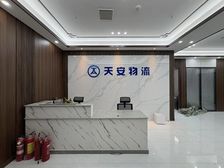 万象城悦玺T2栋265平丨高层正看江景丨豪装带厨房丨随时看房