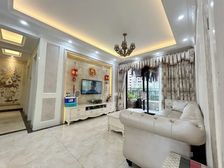 装修比样板房还漂亮 中信观澜凯旋城南北通透三房 随时可看