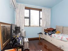 龙威名邸 3室2厅2卫 精装修 1038万元