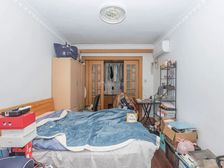 巨野路109弄小区 1室1厅1卫 精装修 215万元