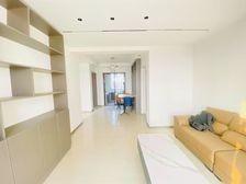 吸金地段 南站一路之隔 未来重点发展的南部新城 看中价格可谈