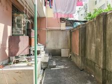 喜欢院子的朋友们看过来!三房带超大庭院!着急出售!