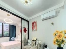 精装修,可以拎包入住,近地铁总价低,环境好