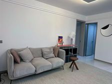 房东老诚意了 婚房装修 上家 价格可谈 拎包入住