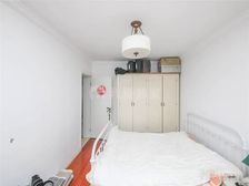 竹园新村 2室1厅1卫 精装修 390万元