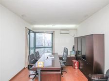 惠扬大厦公寓 3室2厅2卫 精装修 1045万元