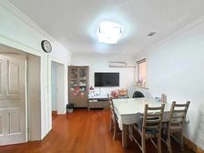 +进/才北不占,位置安静,双南全明户型。