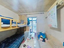 新上内环内地,铁50米,送院子,直套一房带厅,诚心售