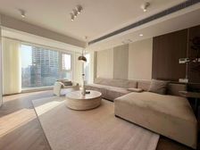 新出!业主着急出售!带产权车位!看房随时!价格可谈!别错过!