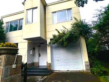 独栋不临马路:古北耀中旁266平精装可拎包住