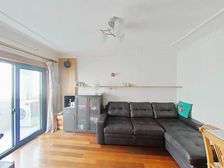 老静安总高8楼小高层电梯全南两房,近地铁,出国急售,价格可谈