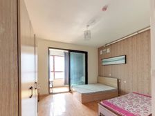 未来华庭临河大四房,户型方正171平,南北通