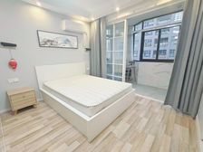 交通便捷 购物方便 医疗配套成熟 精装可拎包入住 产权清晰