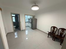 体育中心站旁 精装修拎包入住 经典双南房 满五 楼层