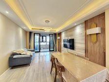 保利香颂一期 总高25层两梯四户的商品房,方正户型老证