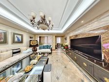 博轩园 市区内叠拼别墅 有地下室 有小院 有车位 豪华装修