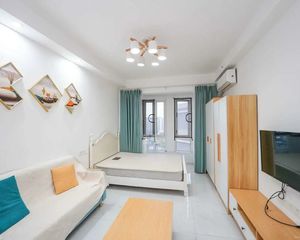 金地铂悦 1室1厅1卫 19.8万