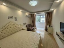 房东 降60 !三轨交汇!南北通透,边套全明,中间楼层,预约