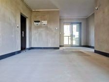 2.2 仅售52万!巴滨路 次新小区大三房 园林式小区环境