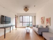 虹口内环内 烫金地段 全南两房 带大阳台 可以拎包入住