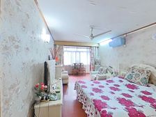 低楼层+交通方便+正规三室+南北通透+诚意出售+配套成熟