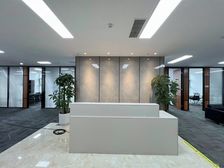 465平 带办公 电梯口 价格46元 九洲国际 青秀万达